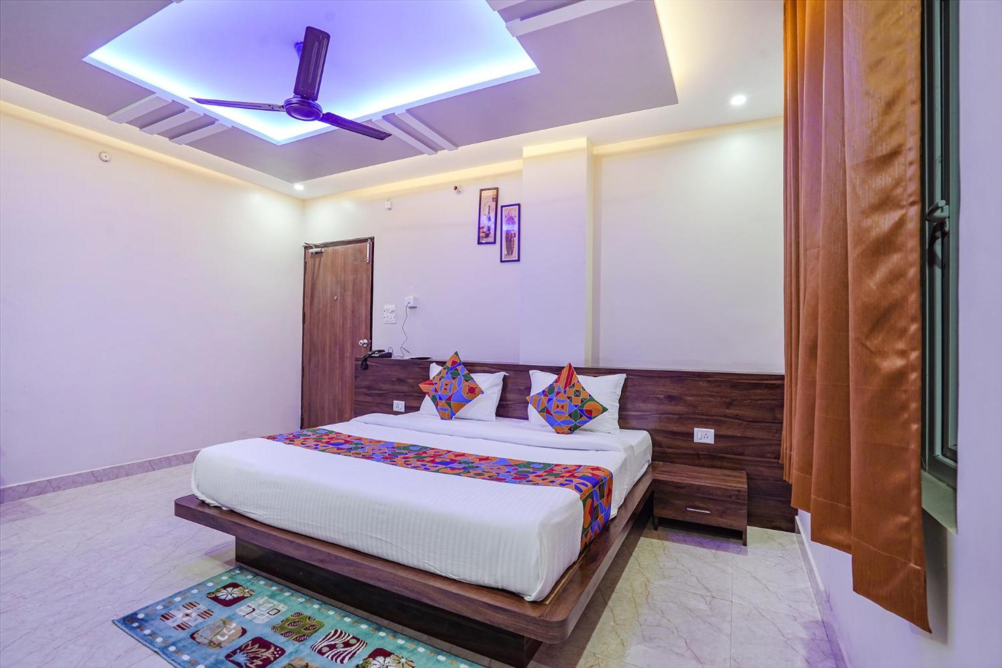 Fabhotel Nandini Grand Kakarmatha Exteriér fotografie