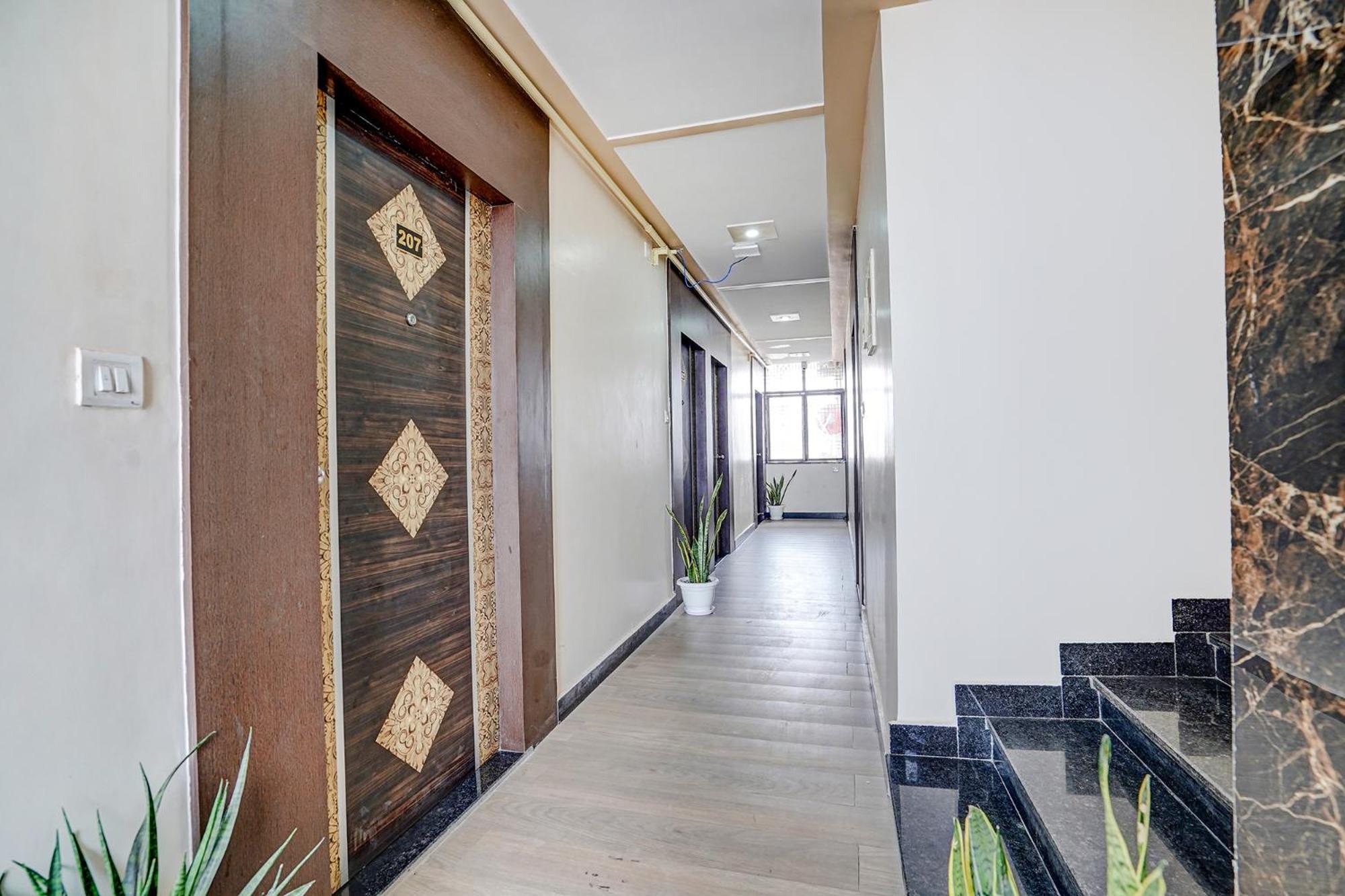 Fabhotel Nandini Grand Kakarmatha Exteriér fotografie